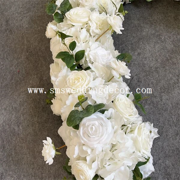 floral table arrangements dinner party